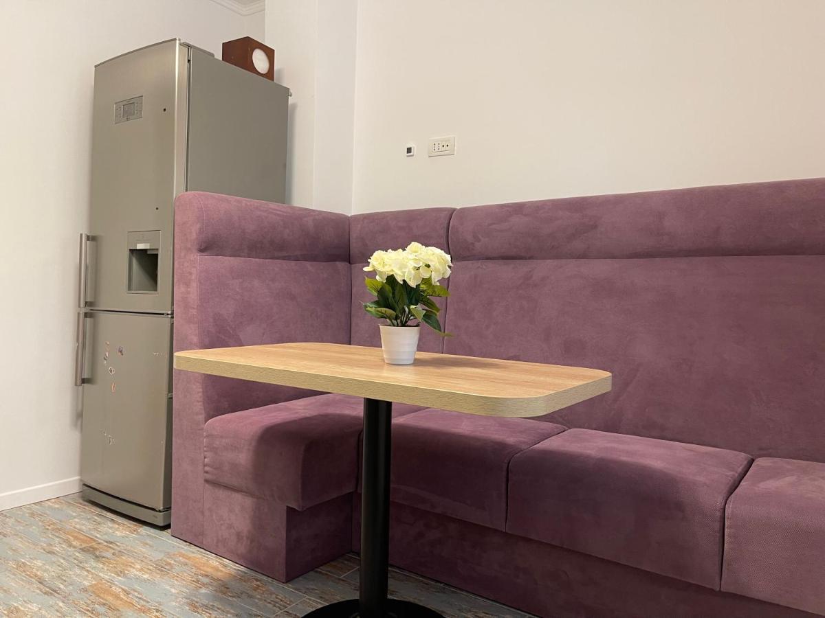Start 1 Apartment *